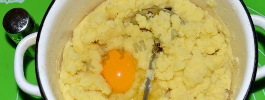 картофельные зразы в духовке с мясным фаршем и сыром. Шаг 4