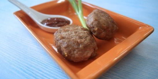 Мясные зразы с яйцом