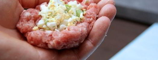 мясные зразы с яйцом. Шаг 7