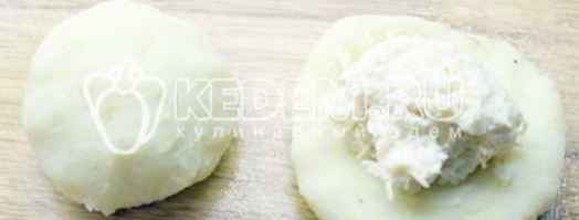 зразы картофельные с сыром. Шаг 4