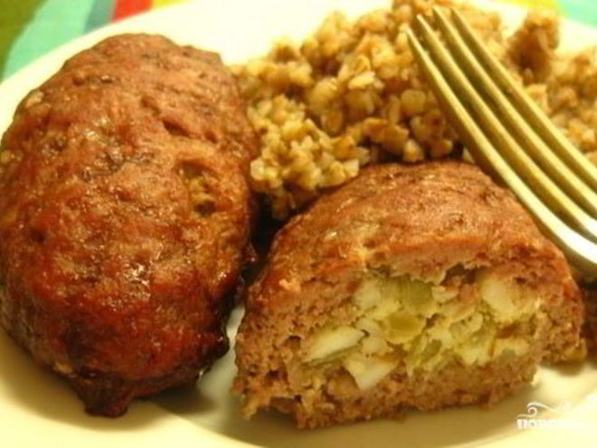 Рецепт зраз с яйцом в духовке