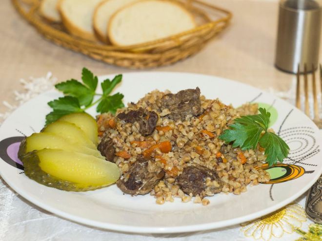 Рецепт гречки с мясом и морковью в мультиварке