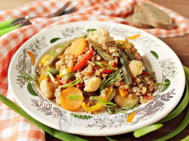 Рецепт гречки с овощами на сковороде