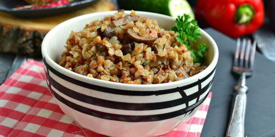 Гречка с шампиньонами в микроволновке