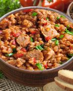 Гречка в горшочках с овощами