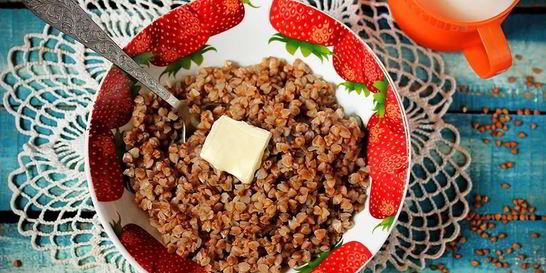 Гречневая каша на молоке в мультиварке