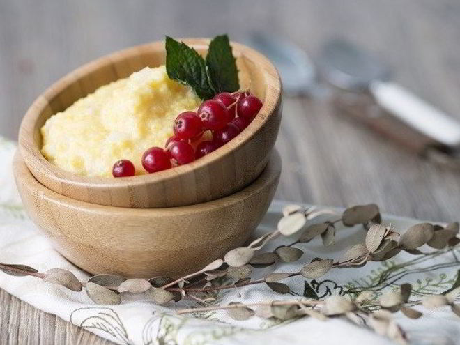 Рецепт каши из кукурузной крупы с яблоками в мультиварке