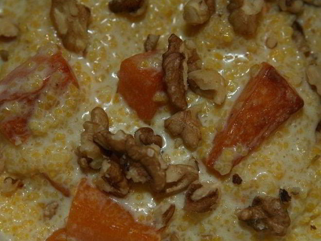 Рецепт кукурузной каши с тыквой и грецкими орехами