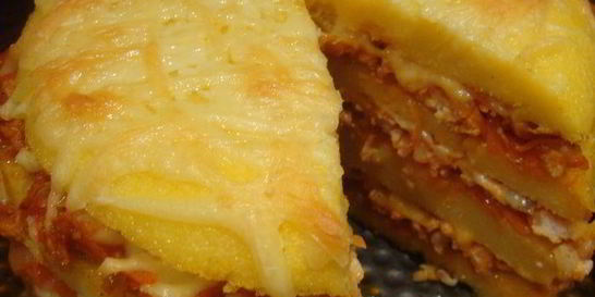 Полента с фаршем и сыром