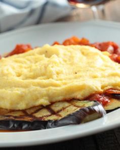 Полента с овощами