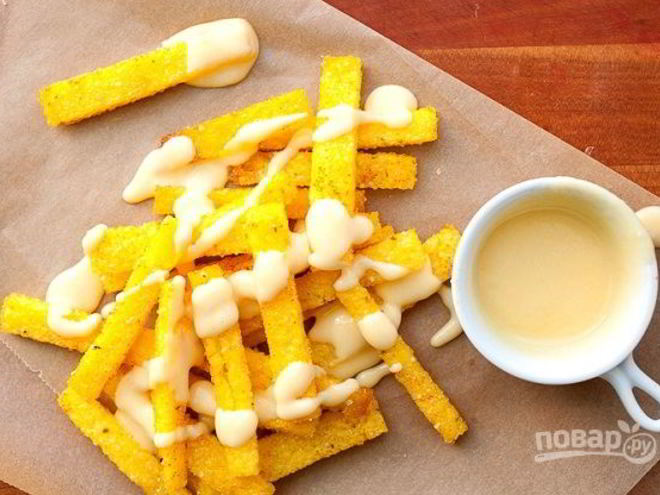 Рецепт поленты с сырным соусом