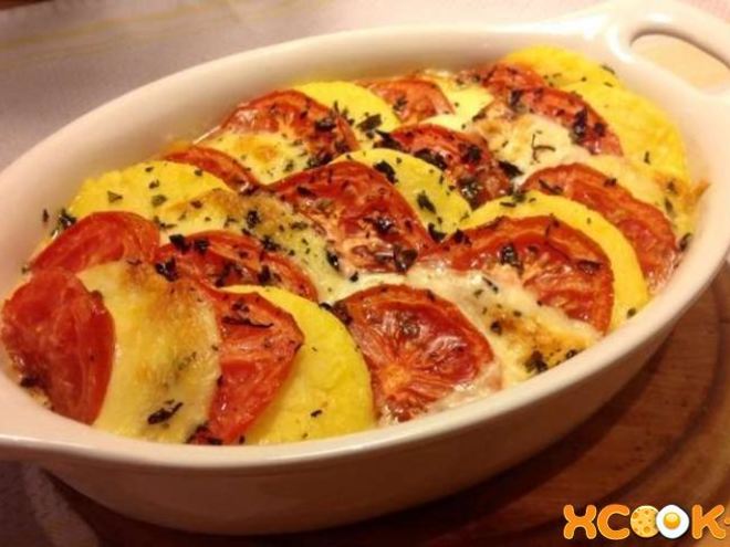 Рецепт поленты с сыром и помидорами