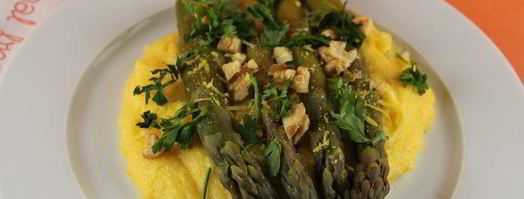 полента со спаржей, голубым сыром и грецкими орехами. Шаг 6