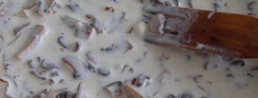 полента, жаренная с грибами и соусом дор блю. Шаг 11