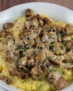 Запеченная полента с грибами