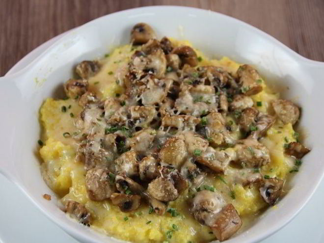 Рецепт запеченной поленты с грибами