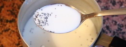 манная каша на молоке с маком. Шаг 5