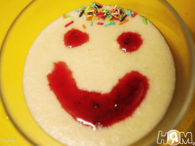 Рецепт манной каши на молоке с желтком