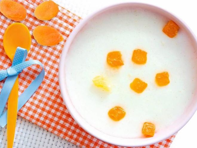 Рецепт манной каши ребенку в мультиварке на молоке