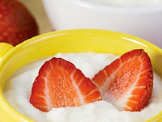 Рецепт манной каши с клубникой