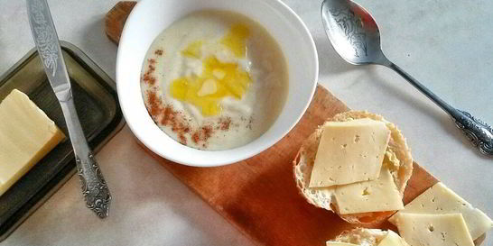 Манная каша с корицей