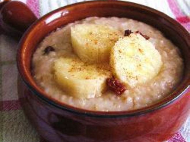 Рецепт овсяной каши с бананами и корицей