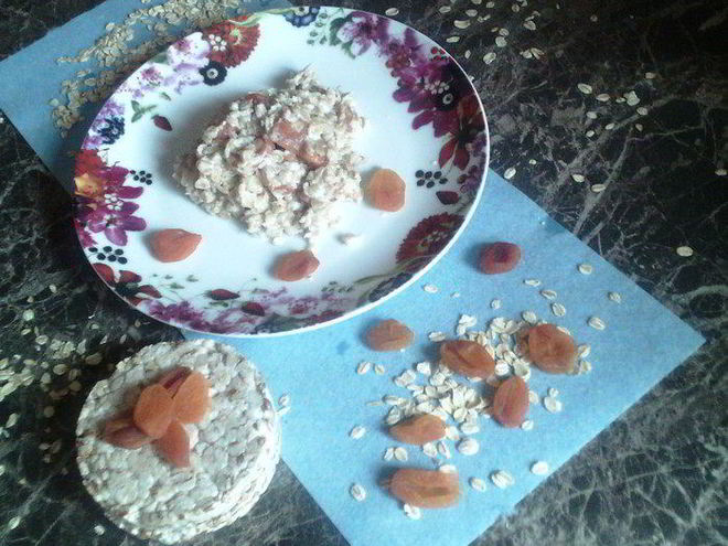 Рецепт овсяной каши с курагой