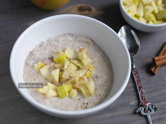 Рецепт овсяной каши с яблоками и корицей