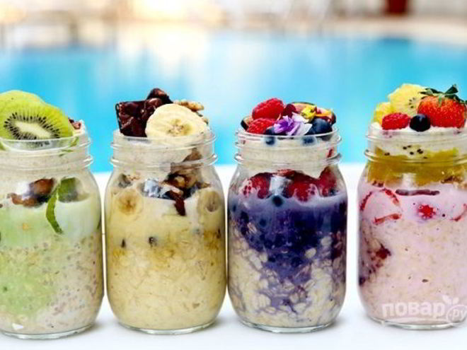 Рецепт овсянки в банке с отрубями и фруктами
