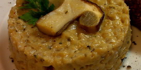 Перловая каша с белыми грибами