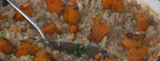 перловая каша с фасолью, тыквой и беконом. Шаг 14