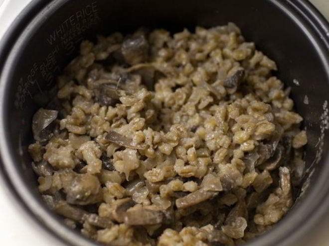 Рецепт перловки с грибами в мультиварке