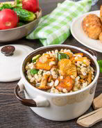 Перловка с лисичками и овощами
