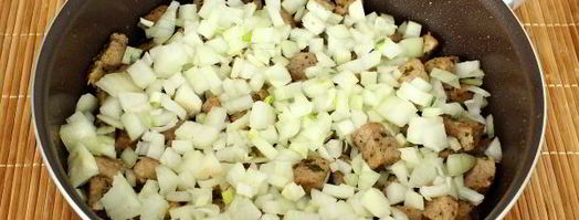 перловка с мясом в горшочке в духовке. Шаг 7