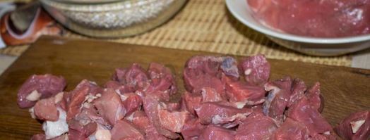 перловка в духовке в горшочке с мясом говядины. Шаг 3