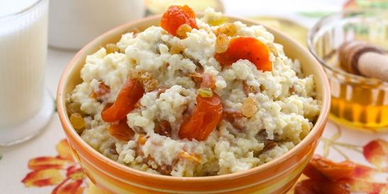 Каша пшенная с курагой