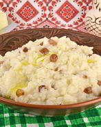 Молочная рисовая каша с изюмом и кокосовой стружкой в мультиварке