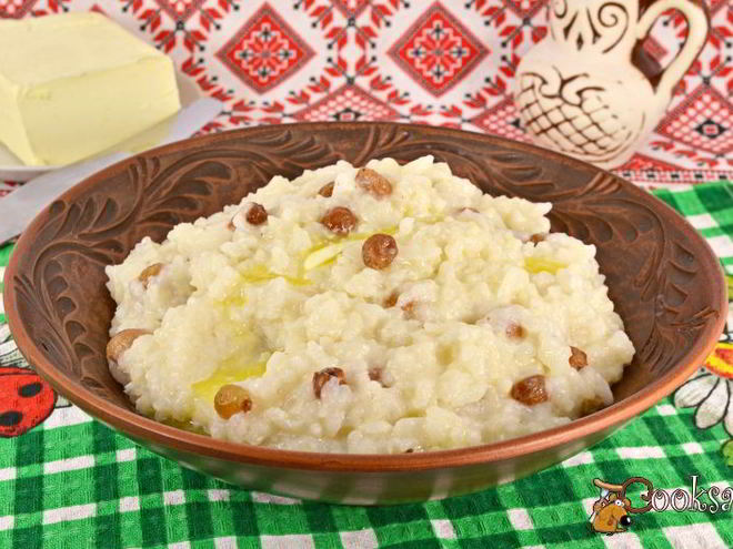 Рецепт молочной рисовой каши с изюмом и кокосовой стружкой в мультиварке