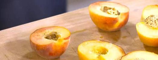 рисовая каша с белым шоколадом и запеченными персиками. Шаг 6