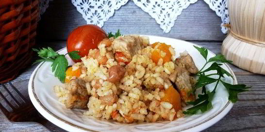 Рисовая каша с изюмом и тыквой