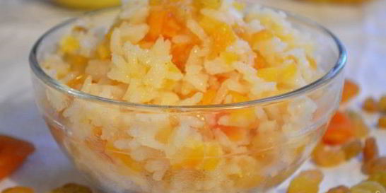 Рисовая каша с курагой