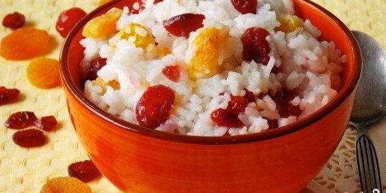 Рисовая каша с сухофруктами