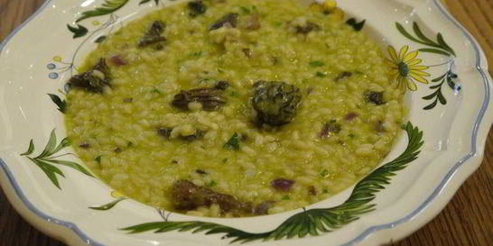 Рисовая каша со сморчками и зеленым горошком