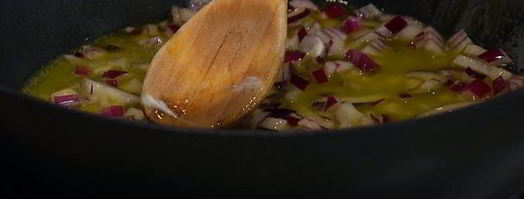 рисовая каша со сморчками и зеленым горошком. Шаг 3