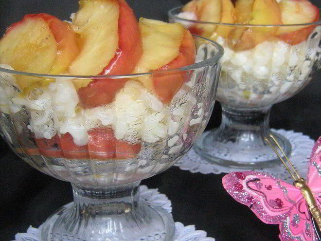 Рецепт сливочной рисовой каши с яблоками