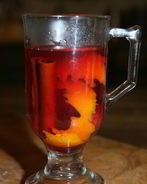 Вишневый чай с медом, апельсиновой цедрой и пряностями