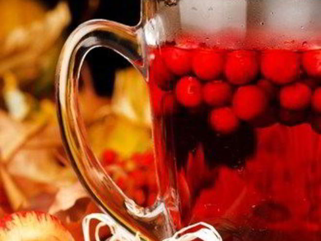 Рецепт ароматного клюквенного глинтвейна с кумкватом