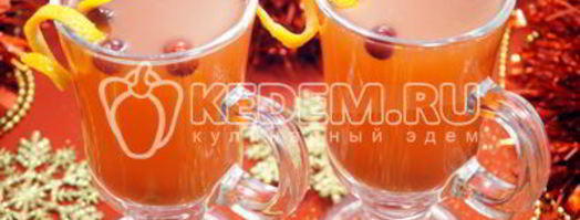 глинтвейн из белого вина с апельсином и клюквой. Шаг 7