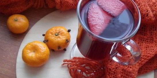 Глинтвейн с мандаринами на ягодном соке