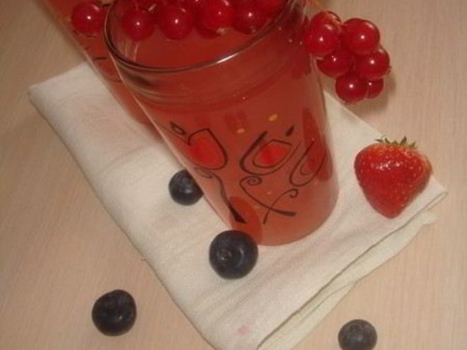 Рецепт домашнего клубничного киселя